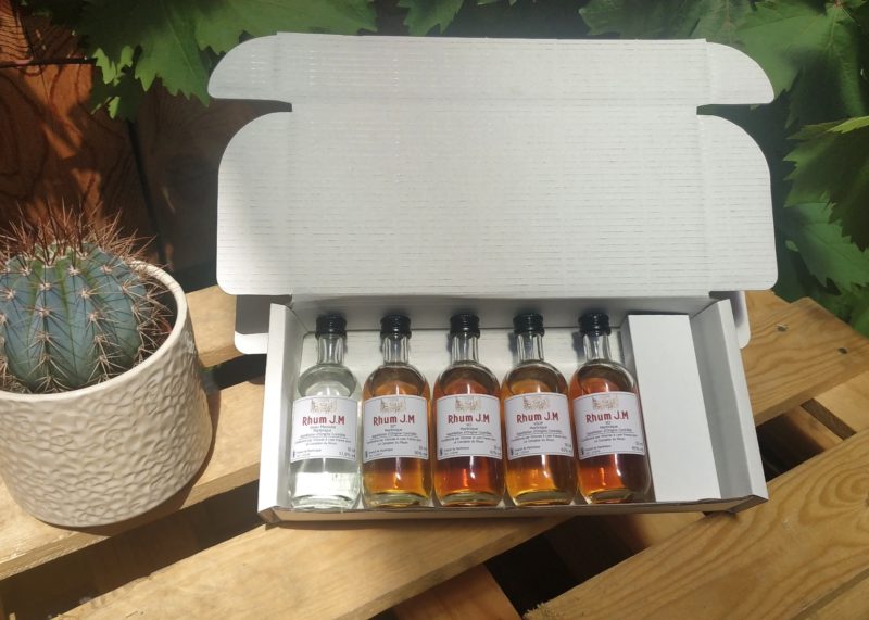 Coffret pour échantillon de spiritueux en verre